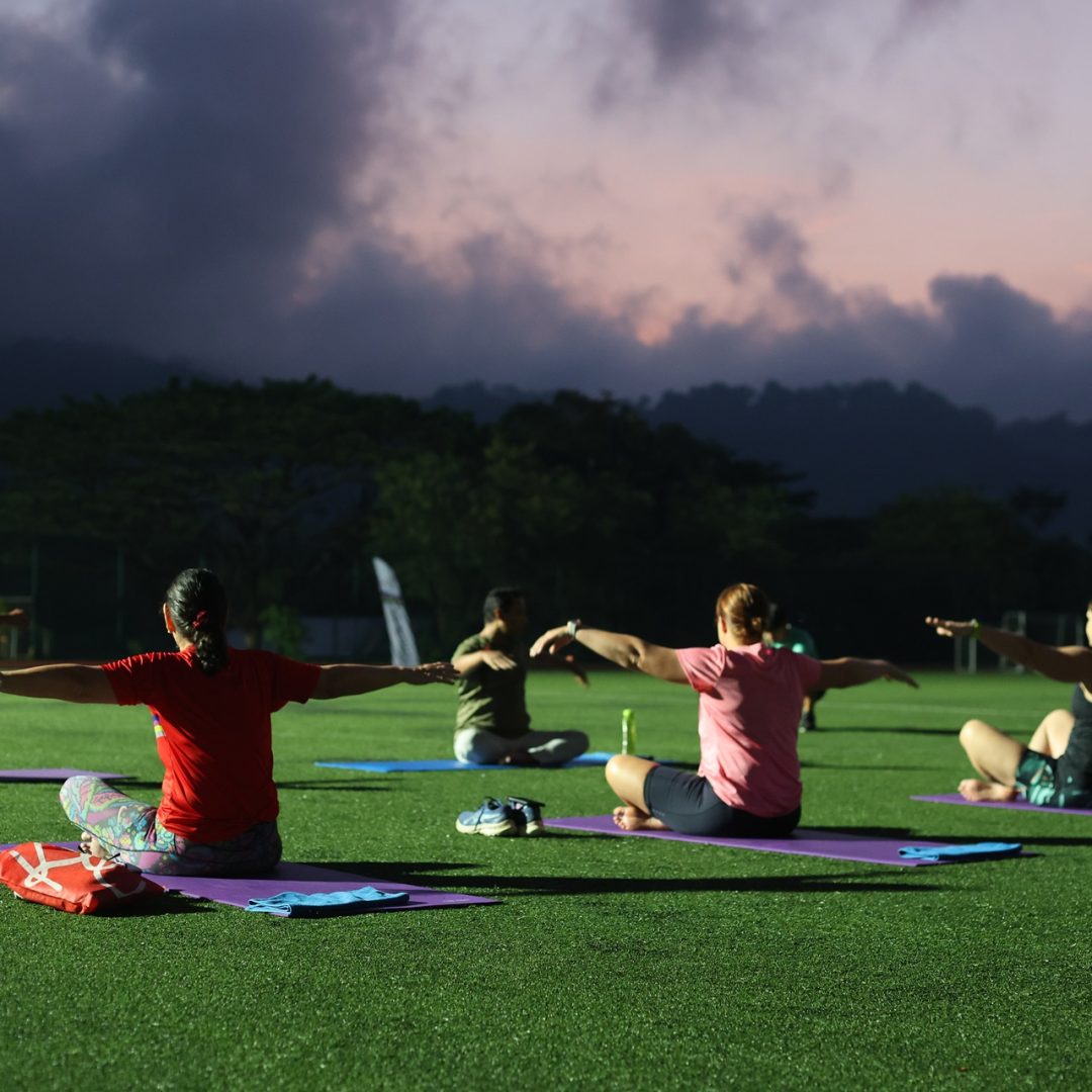 Thanyapura-sports-health-resort-Phuket-sunrise-yoga-5